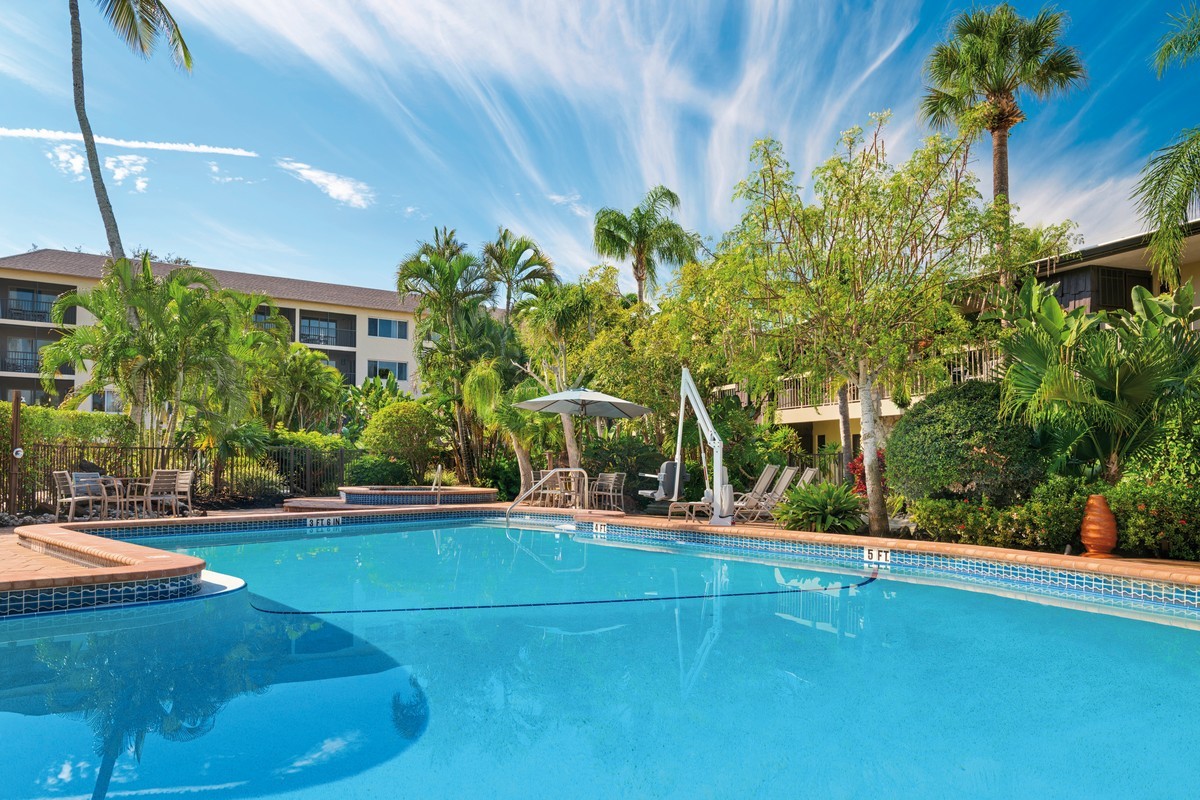 Best Western Naples Inn & Suites