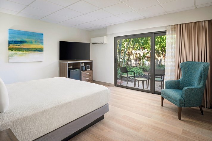 Best Western Naples Inn & Suites