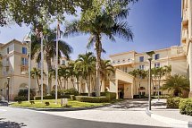 Hilton Naples