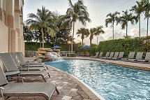 Hilton Naples