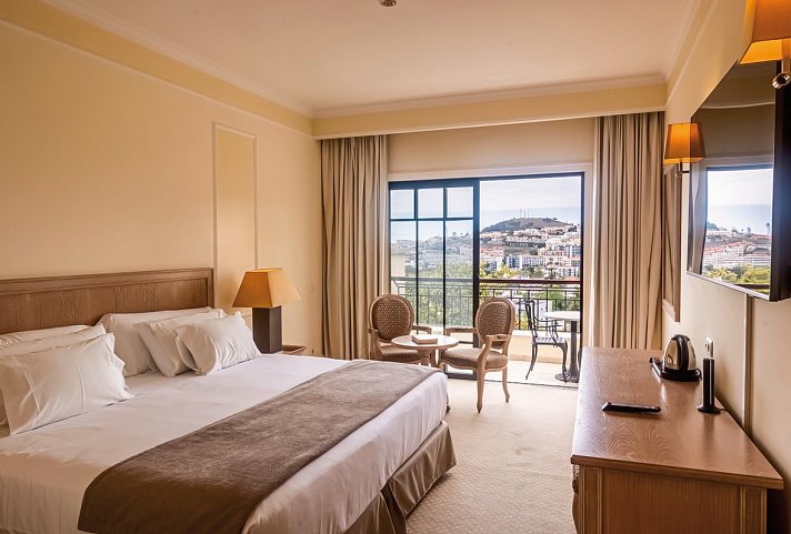 Quinta Funchal Gardens – Adults Only - Wohnbeispiel Doppelzimmer Panoramablick (Zimmercodierungen DBN & D1N)