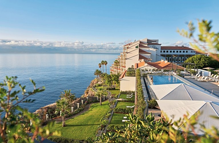 Les Suites at The Cliff Bay