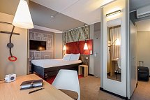 ibis Frankfurt Centrum Hotel - Wohnbeispiel Familienzimmer (Zimmercodierung FB1)