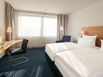 Dorint Pallas Wiesbaden - Wohnbeispiel Doppelzimmer Standard (Zimmercodierung DG1)