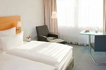Dorint Pallas Wiesbaden - Wohnbeispiel Doppelzimmer Standard (Zimmercodierung DG1)