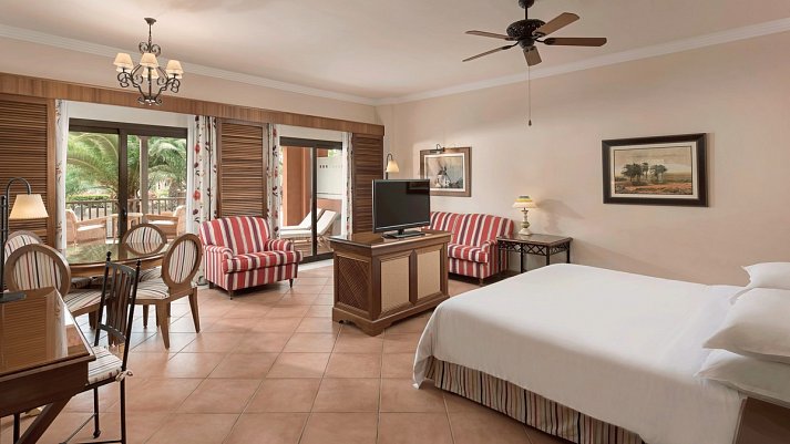 Sheraton Fuerteventura Beach, Golf & Spa Resort - Wohnbeispiel Juniorsuite Premium Gartenblick (Zimmercodierung JMG)