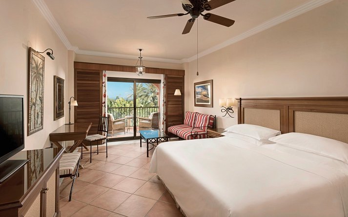 Sheraton Fuerteventura Beach, Golf & Spa Resort - Wohnbeispiel Familienzimmer Premium Gartenblick (Zimmercodierung FMG)