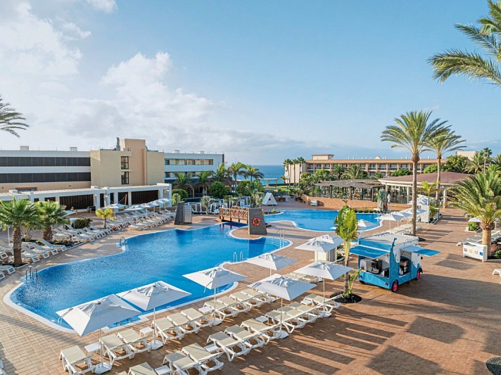 Iberostar Waves Gaviotas Park