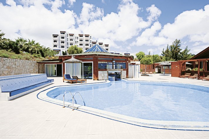 Marina Playa Suites