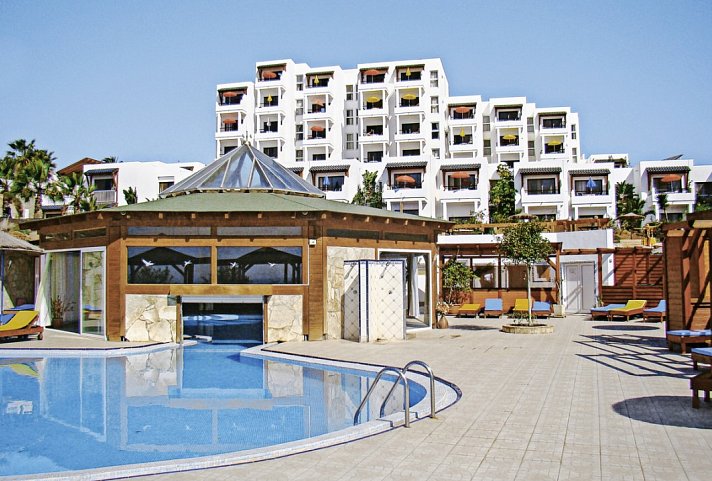 Marina Playa Suites