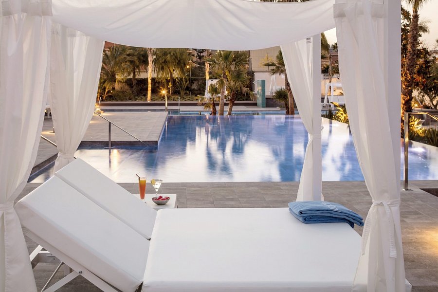 AQUA Hotel Silhouette & Spa