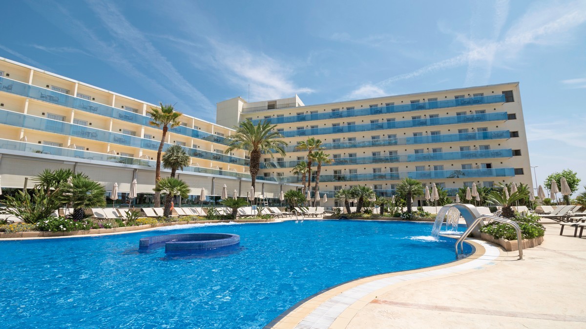 Golden Taurus Aquapark Resort