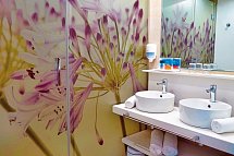 Sumus Hotel Monteplaya - Badbeispiel Doppelzimmer Komfort (Zimmercodierung DF1)