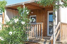 Camping Resort Els Pins - Wohnbeispiel Mobilheim Plus (Zimmercodierungen CB4 & CB5)