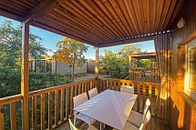 Camping Resort Els Pins - Wohnbeispiel Mobilheim Plus (Zimmercodierungen CB4 & CB5)