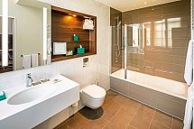 Fraser Suites Hamburg - Wohnbeispiel One Bedroom Deluxe Suite (Zimmercodierung WD1)