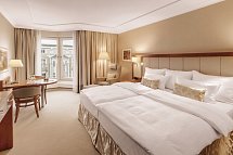 Grand Elysée Hamburg - Wohnbeispiel Doppelzimmer Grand Classic (Zimmercodierung DB1)