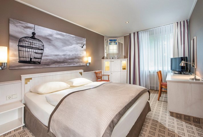 Park Hotel Hamburg Arena - Wohnbeispiel Doppelzimmer Standard (Zimmercodierung DG1)