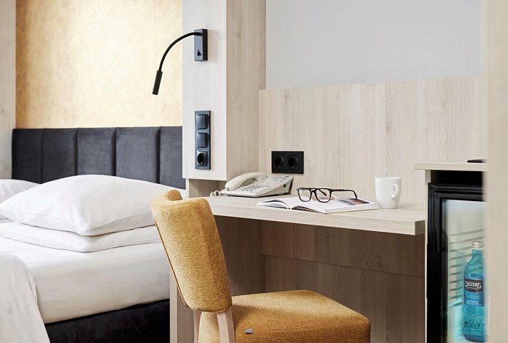 Best Western Raphael Hotel Altona - Wohnbeispiel Doppelzimmer Standard (Zimmercodierung DG1)