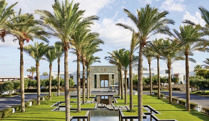 Amirandes A Grecotel Resort To Live