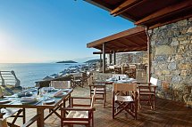 St. Nicolas Bay Resort Hotel & Villas - Blue Bay Beach Restaurant