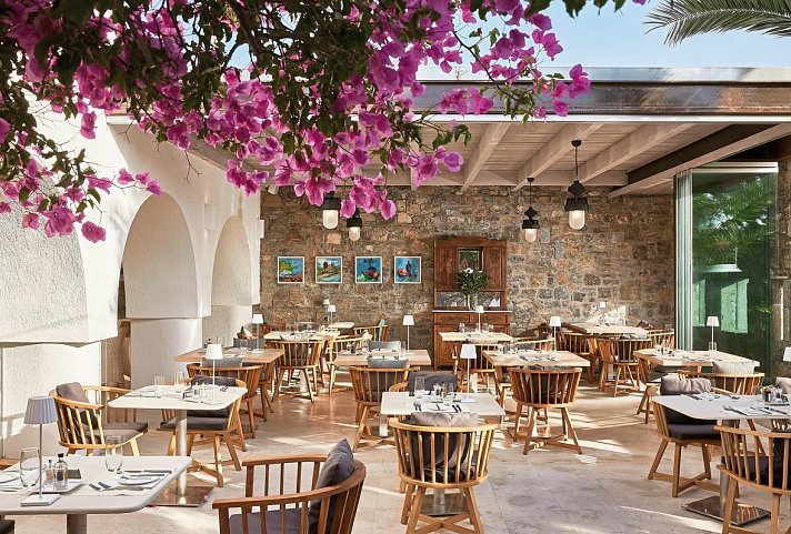 St. Nicolas Bay Resort Hotel & Villas