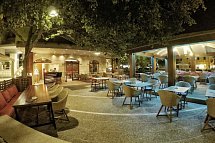 Kyma Suites Beach Hotel