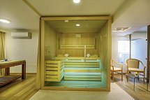 Kyma Suites Beach Hotel
