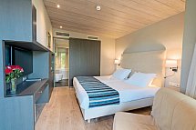 Kyma Suites Beach Hotel - Wohnbeispiel Doppelzimmer Superior Meerblick (Zimmercodierung DSM)