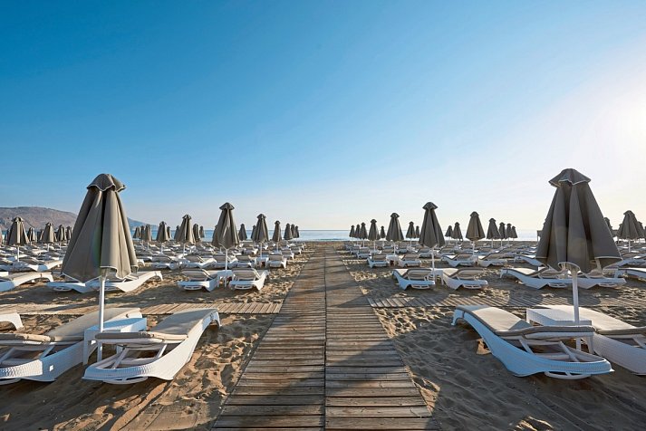 Mythos Palace