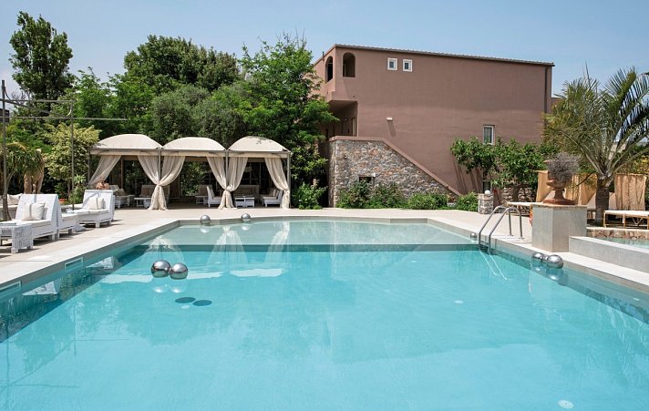 Orpheas Resort