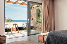 Minos Palace Hotel & Suites