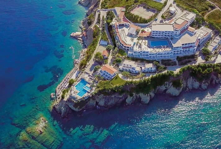 Peninsula Resort & Spa