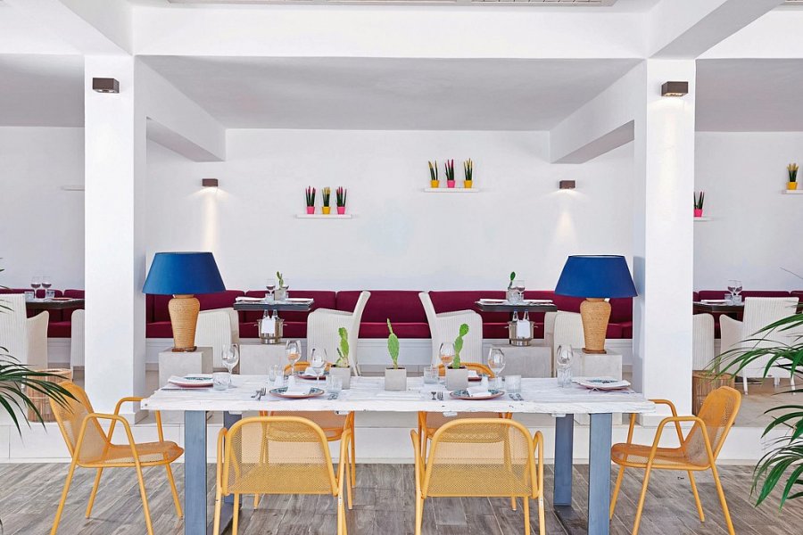 Grecotel LUX ME White