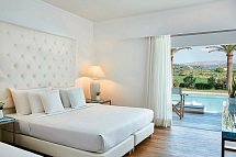 Grecotel LUX ME White - Wohnbeispiel Doppelzimmer White Swim Up (Zimmercodierungen DBQ, FBQ & D1Q)