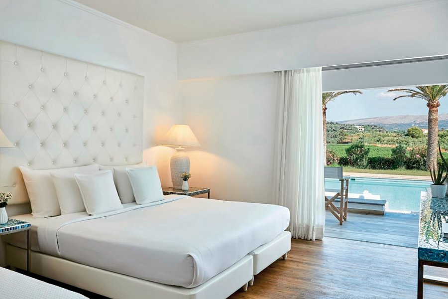 Grecotel LUX ME White - Wohnbeispiel Doppelzimmer White Swim Up (Zimmercodierungen DBQ, FBQ & D1Q)