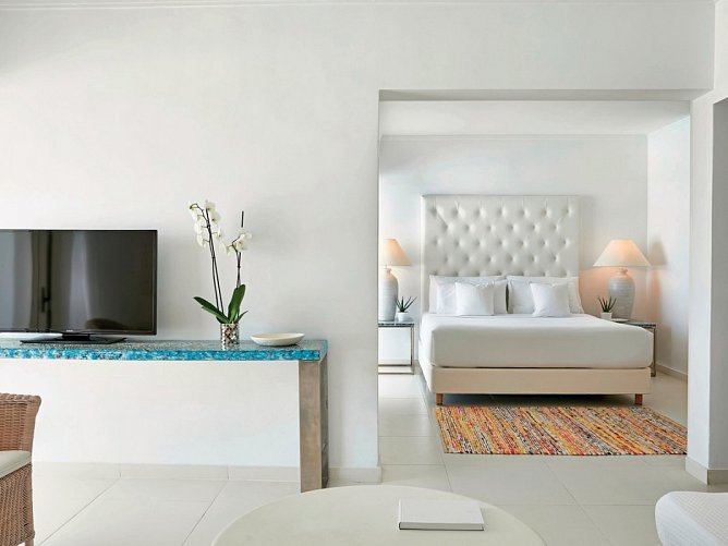 Grecotel LUX ME White - Wohnbeispiel Familiensuite Grand Meerblick (Zimmercodierung WIM)