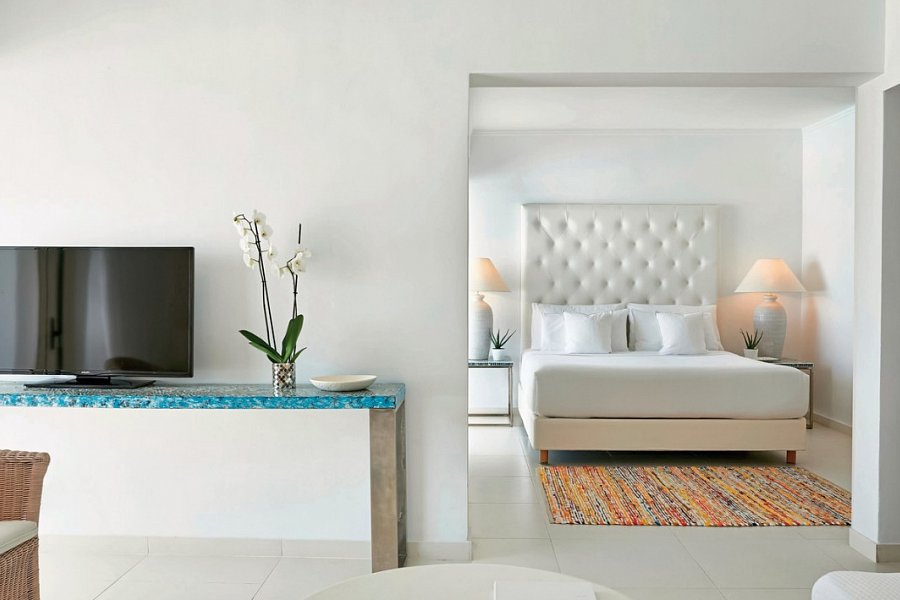 Grecotel LUX ME White - Wohnbeispiel Familiensuite Grand Meerblick (Zimmercodierung WIM)
