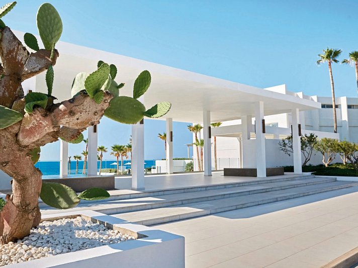 Grecotel LUX ME White