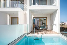 Meropi Hotel & Apartments - Wohnbeispiel Doppelzimmer Superior Privatpool (Zimmercodierung DSR)