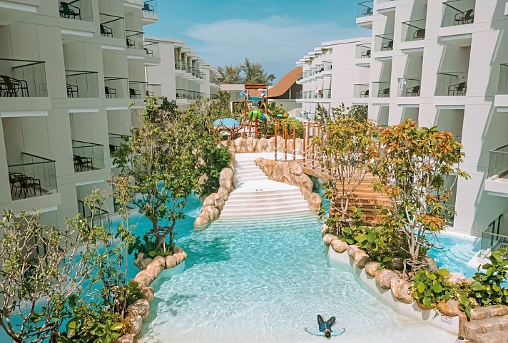 Phuket Emerald Beach Resort