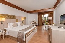 Best Western Premier Bangtao Beach Resort & Spa - Wohnbeispiel Deluxe Side Seaview (Zimmercodierung UDN)