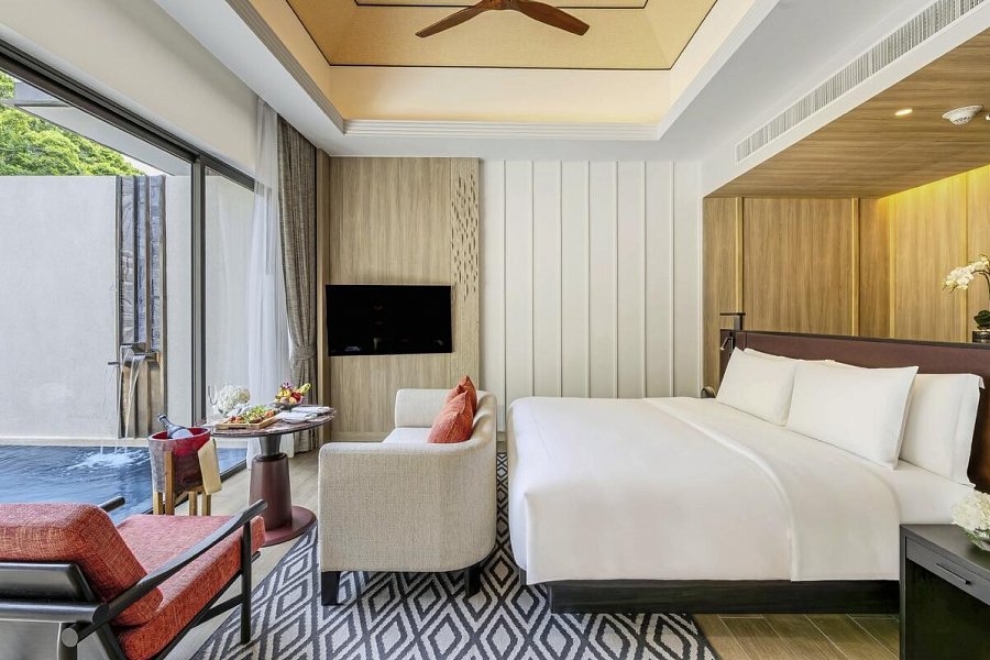Anantara Phuket Layan Resort
