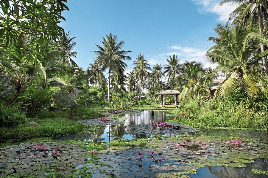 Anantara Phuket Layan Resort