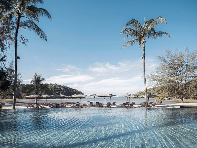 Anantara Phuket Layan Resort