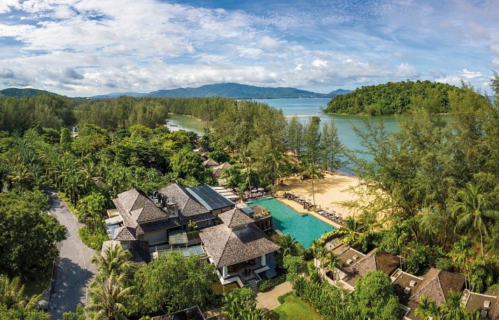 Anantara Phuket Layan Resort