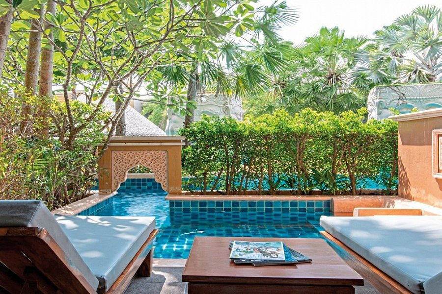 Rawai Palm Beach Resort - Wohnbeispiel Deluxe Pool Access (Zimmercodierung UDQ)