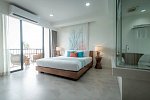 Bandara Phuket Beach Resort