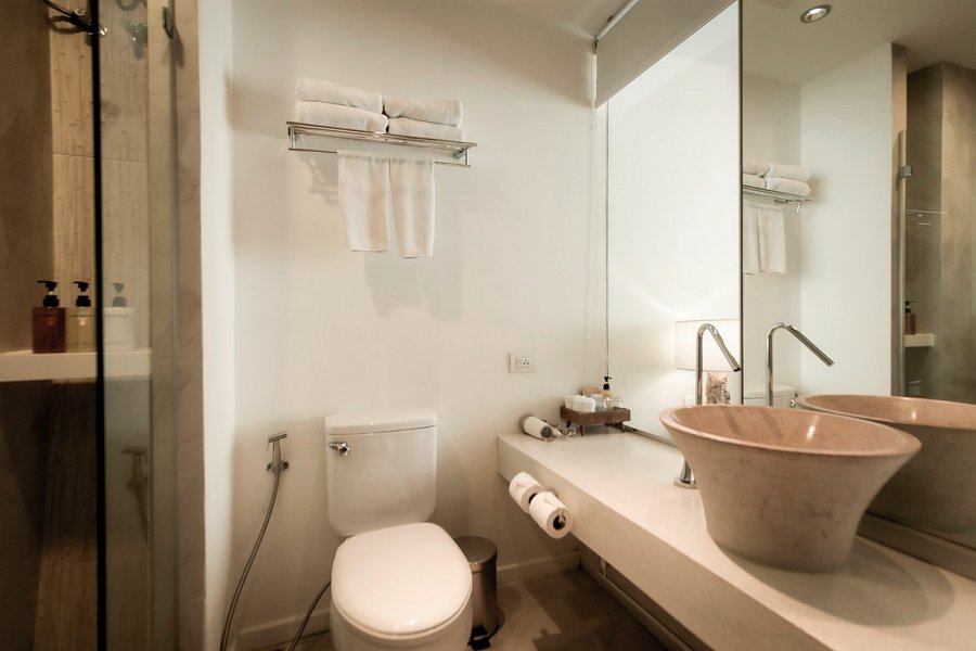 Bandara Phuket Beach Resort - Wohnbeispiel Deluxe (Zimmercodierungen UD1 & UD2)