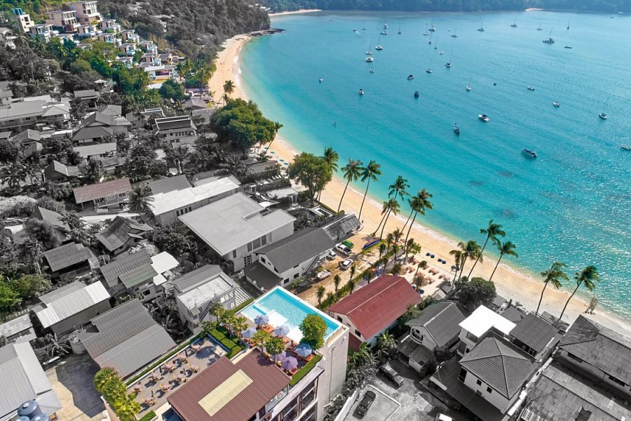 Bandara Phuket Beach Resort